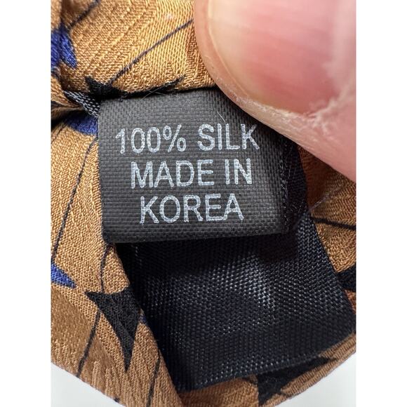 Vintage Robert Stock Men's 100 Percent Silk Tie Geometric Design 58” Long - Picture 4 of 6